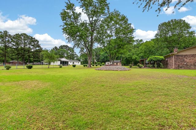 32 Mark Lynn Circle, Cabot, AR 72023