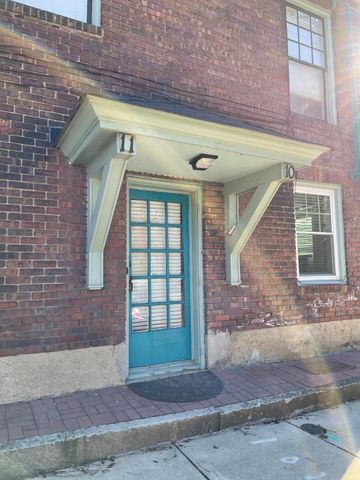 200 E Edenton Street Apt 11, Raleigh, NC 27601