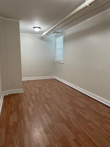 200 E Edenton Street Apt 11, Raleigh, NC 27601