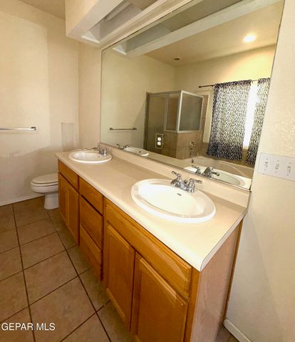 804 BONNIE Court, Santa Teresa, NM 88008