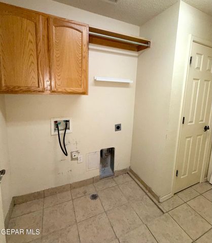 804 BONNIE Court, Santa Teresa, NM 88008