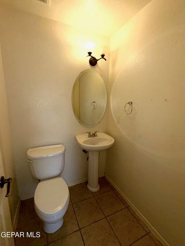 804 BONNIE Court, Santa Teresa, NM 88008