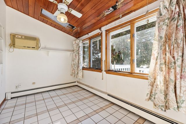 55 Garland St, Everett, MA 02149