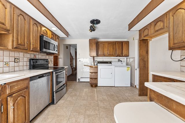 55 Garland St, Everett, MA 02149