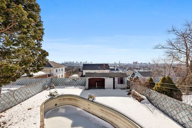 55 Garland St, Everett, MA 02149