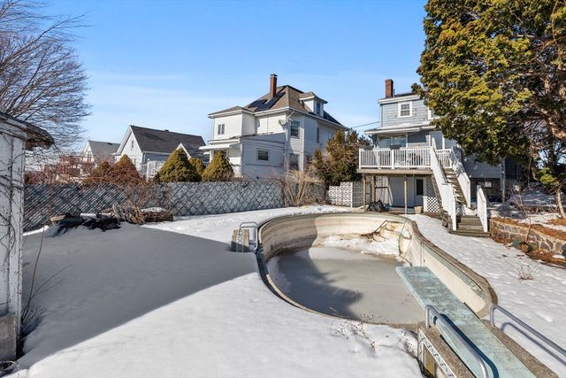 55 Garland St, Everett, MA 02149