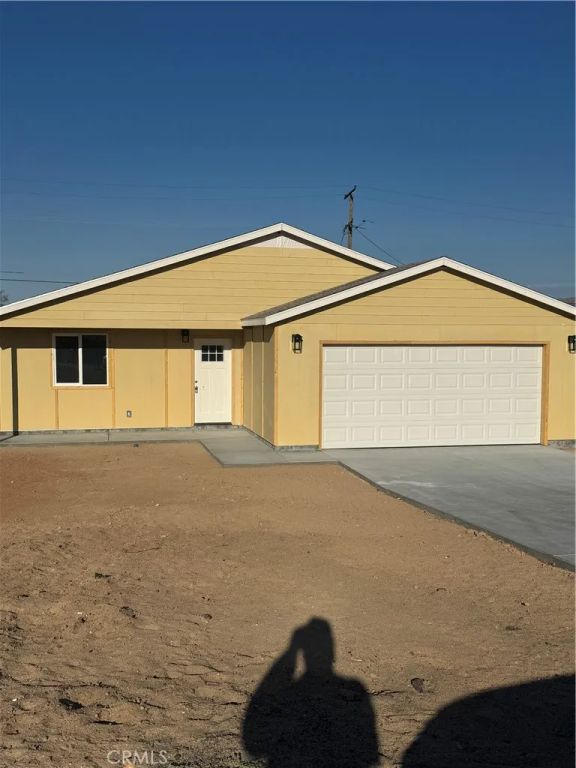 6013 Encelia Drive, 29 Palms, CA 92277