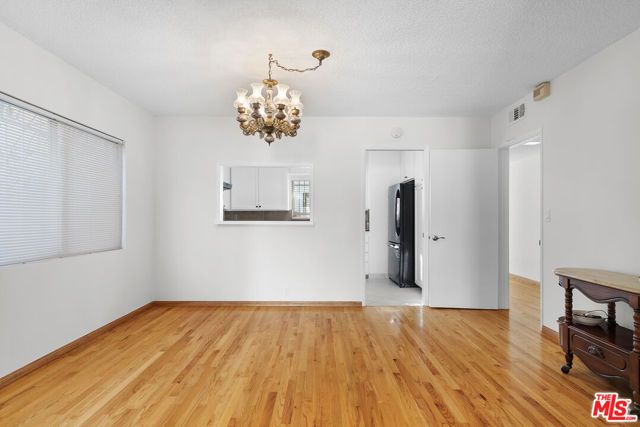 824 S Shenandoah Street 2, Los Angeles, CA 90035