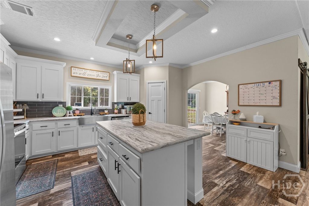 Image 14 of property listing at 302 Middleton Road, Guyton, GA 31312