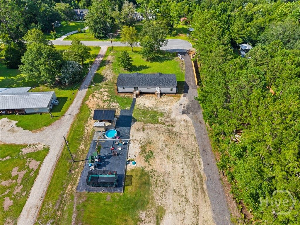 Image 43 of property listing at 302 Middleton Road, Guyton, GA 31312