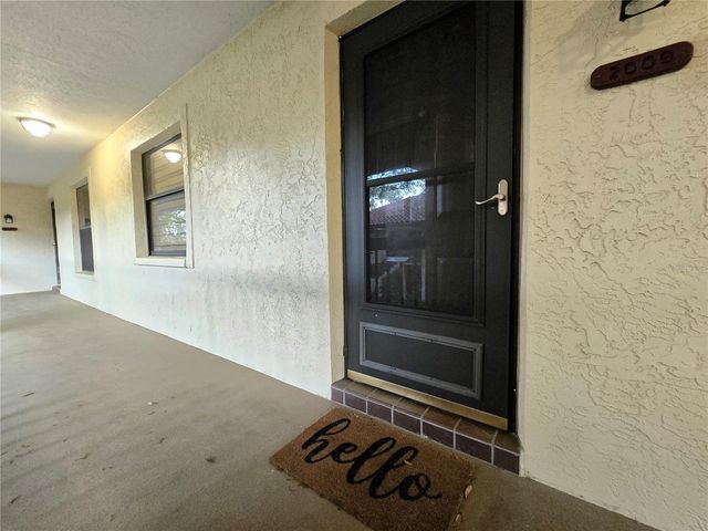 2009 HAMMOCK PINE BOULEVARD 2009, Clearwater, FL 33761