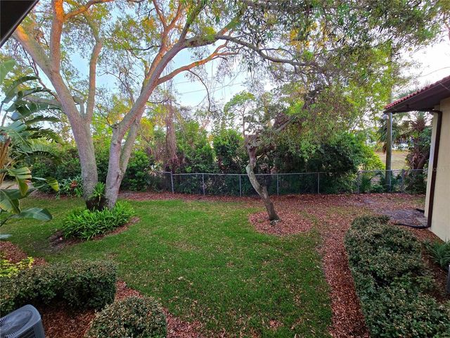 2009 HAMMOCK PINE BOULEVARD 2009, Clearwater, FL 33761