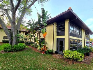 2009 HAMMOCK PINE BOULEVARD 2009, Clearwater, FL 33761