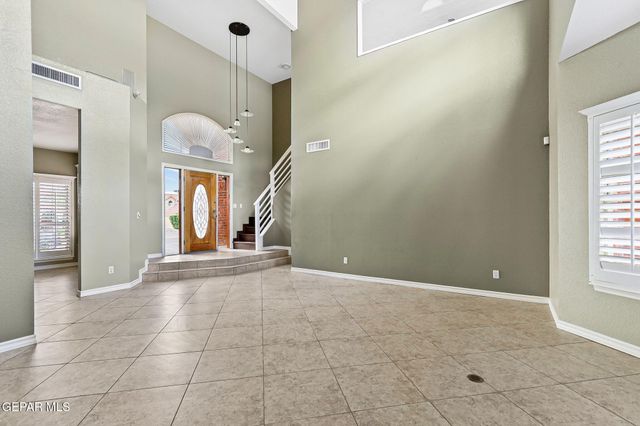 5628 BUCKLEY Drive, El Paso, TX 79912