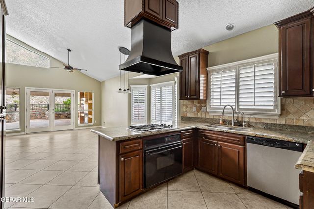 5628 BUCKLEY Drive, El Paso, TX 79912