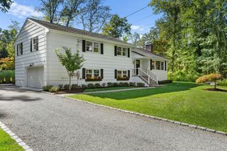 99 Wardwell Drive, New Canaan, CT 06840