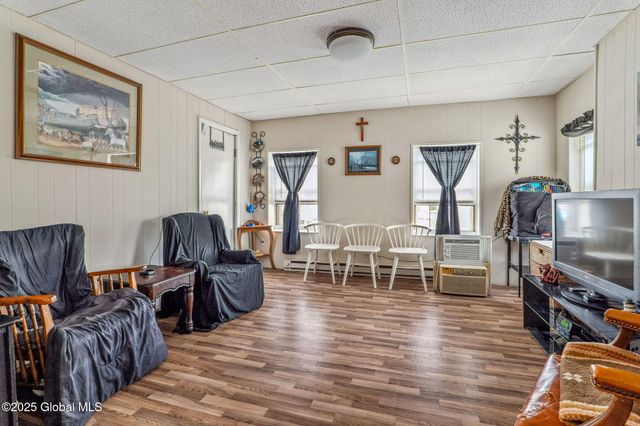 462-470 2nd Avenue, Troy, NY 12182