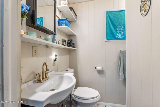 462-470 2nd Avenue, Troy, NY 12182