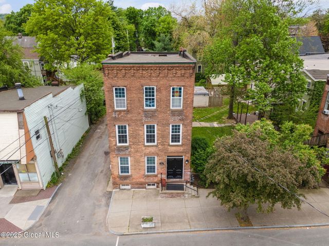 462-470 2nd Avenue, Troy, NY 12182