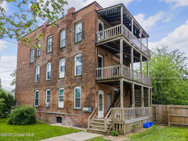 462-470 2nd Avenue, Troy, NY 12182