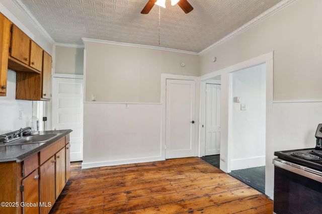 462-470 2nd Avenue, Troy, NY 12182