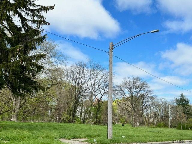 12326 GARNET Street, Detroit, MI 48205