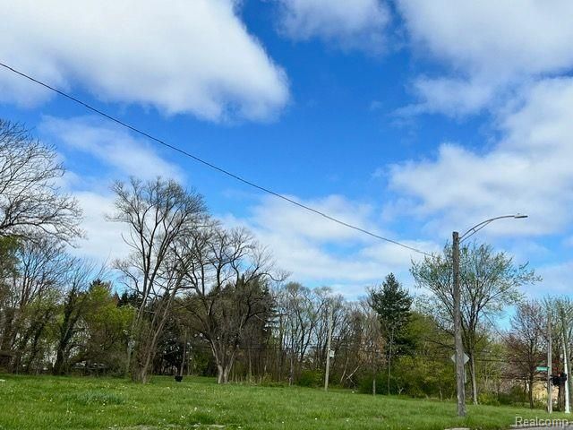 12326 GARNET Street, Detroit, MI 48205