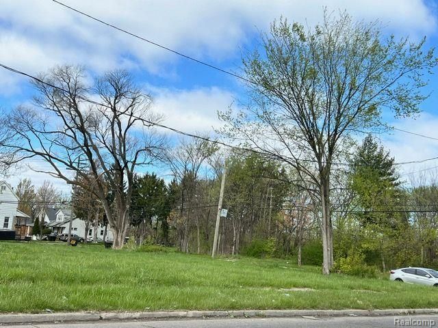 12326 GARNET Street, Detroit, MI 48205