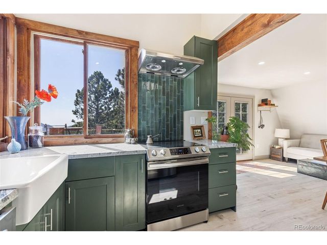 11682 Beauty Ln, Golden, CO 80403