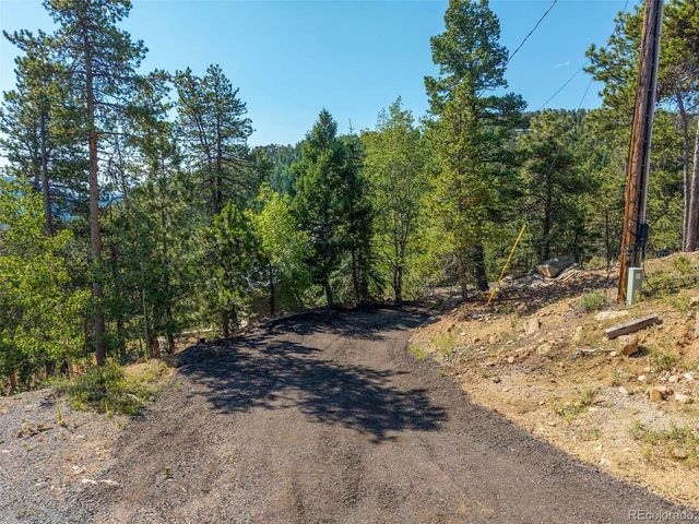 11682 Beauty Ln, Golden, CO 80403