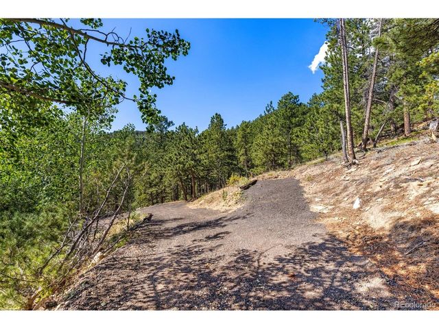 11682 Beauty Ln, Golden, CO 80403