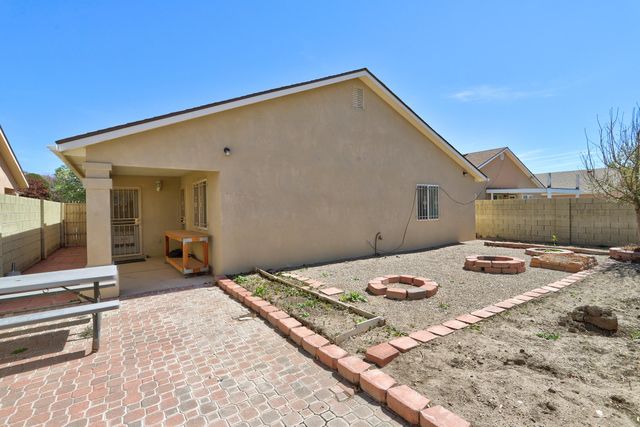 427 De Soto Street SE, Albuquerque, NM 87123