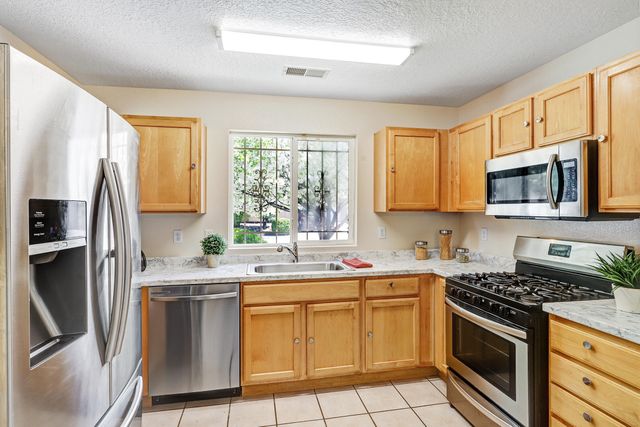 427 De Soto Street SE, Albuquerque, NM 87123