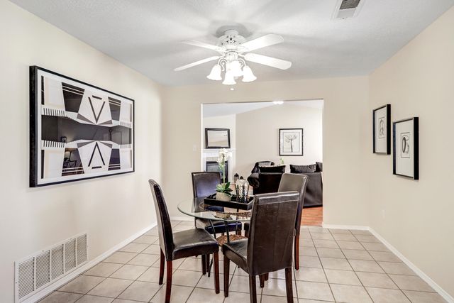 427 De Soto Street SE, Albuquerque, NM 87123