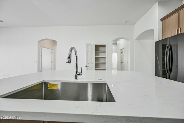 12568 W CHUCKS Avenue, Peoria, AZ 85383