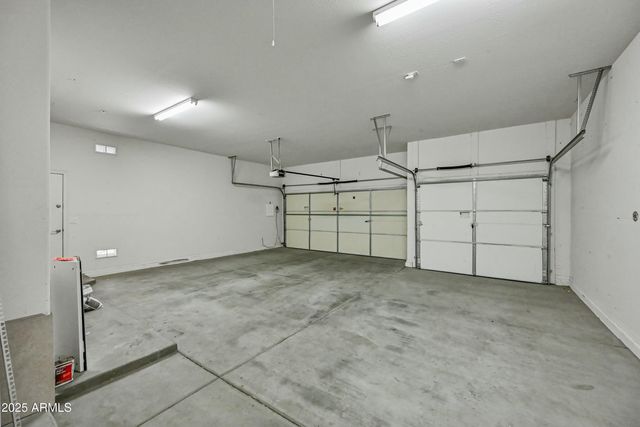 12568 W CHUCKS Avenue, Peoria, AZ 85383