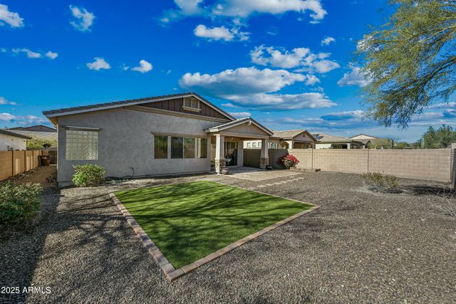 12568 W CHUCKS Avenue, Peoria, AZ 85383