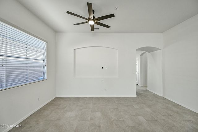 12568 W CHUCKS Avenue, Peoria, AZ 85383