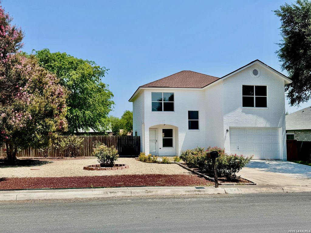 6527 Magic Oaks, San Antonio, TX 78239