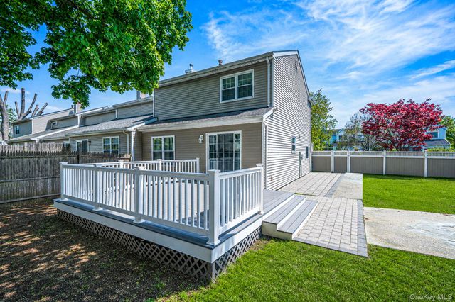22 Walnut Street, Central Islip, NY 11722