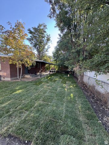485 E 7800 S, Sandy, UT 84047
