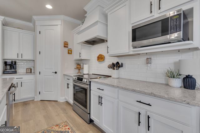 282 Township Drive, Senoia, GA 30276