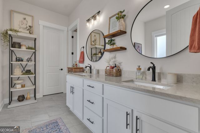 282 Township Drive, Senoia, GA 30276