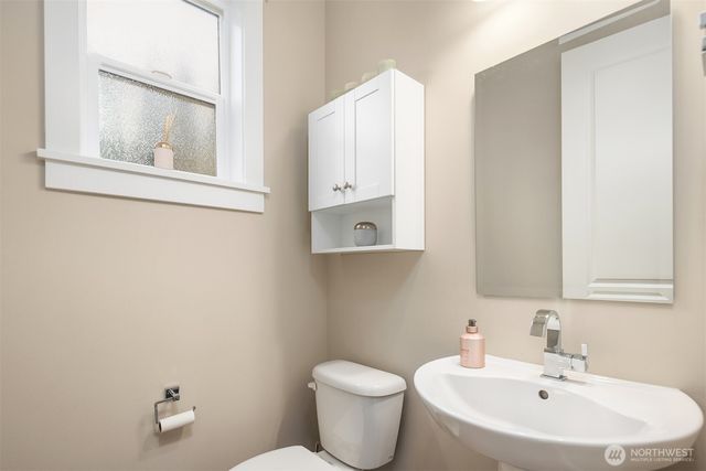 1435 242nd Place SE, Bothell, WA 98021