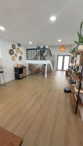 13187 SW 9th Ln, Miami, FL 33184