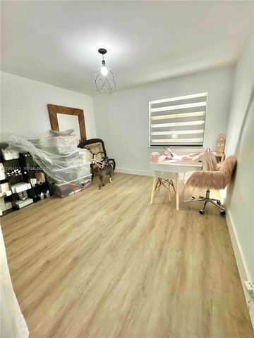 13187 SW 9th Ln, Miami, FL 33184