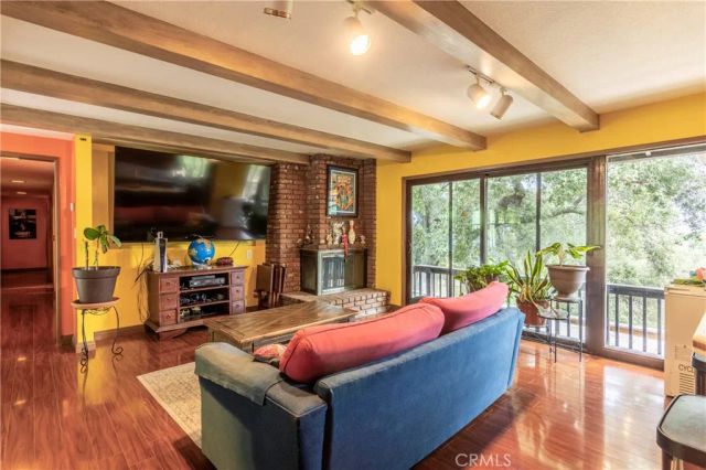 2322 Cameron Avenue, Covina, CA 91724
