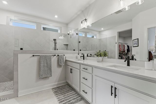 518 Serenity Walk Parkway, Fuquay Varina, NC 27526