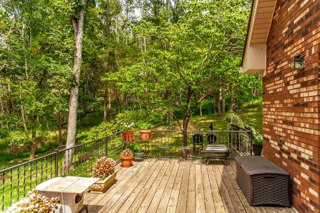 1311 Deer Run, Gallatin, TN 37066