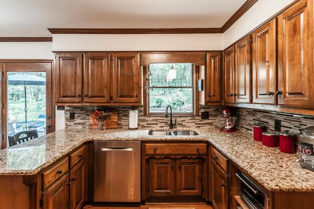 1311 Deer Run, Gallatin, TN 37066